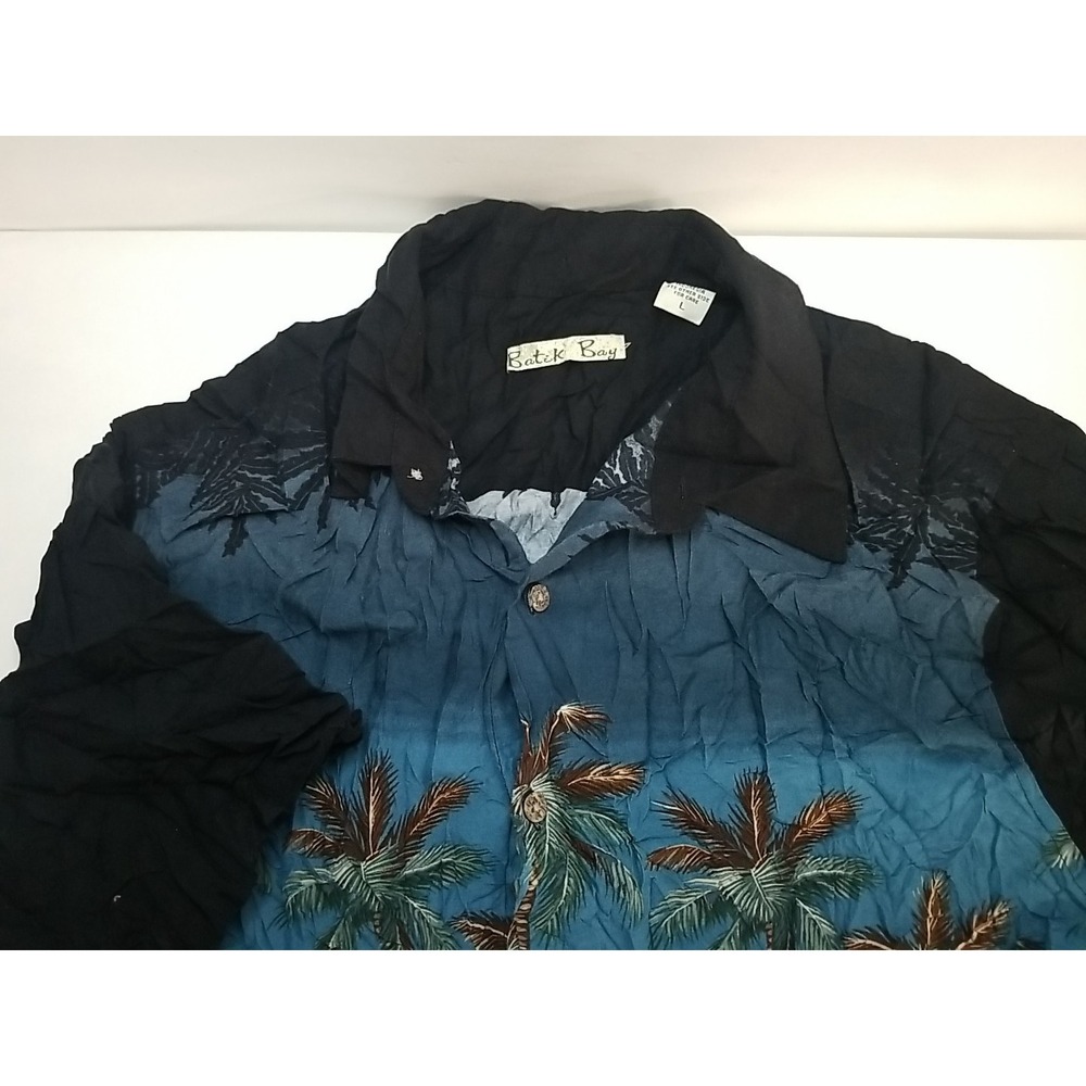 Batik Bay Mens Hawaiian Shirt Large Blue Black Palm Tree Rayon Button Up Short